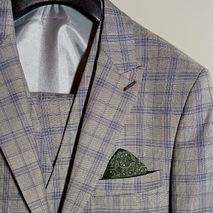 NWT Men's 3pc Suit